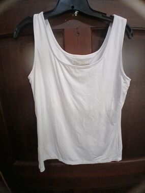 Women's Mainbocher Classic White Scoop Neck Tank Top - Spandex L  Bra Liner